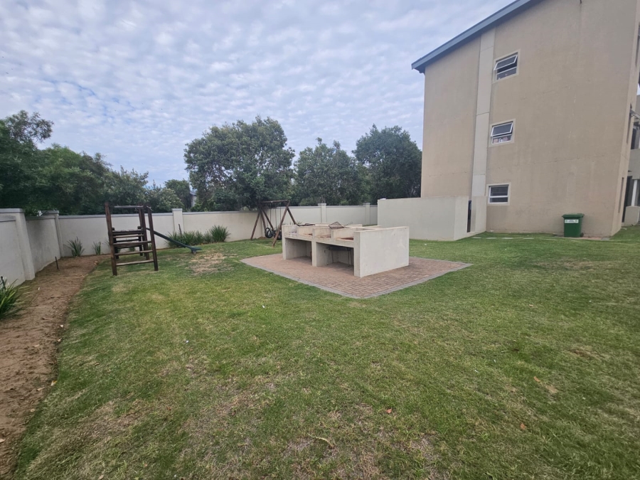 To Let 2 Bedroom Property for Rent in Buh Rein Estate Western Cape